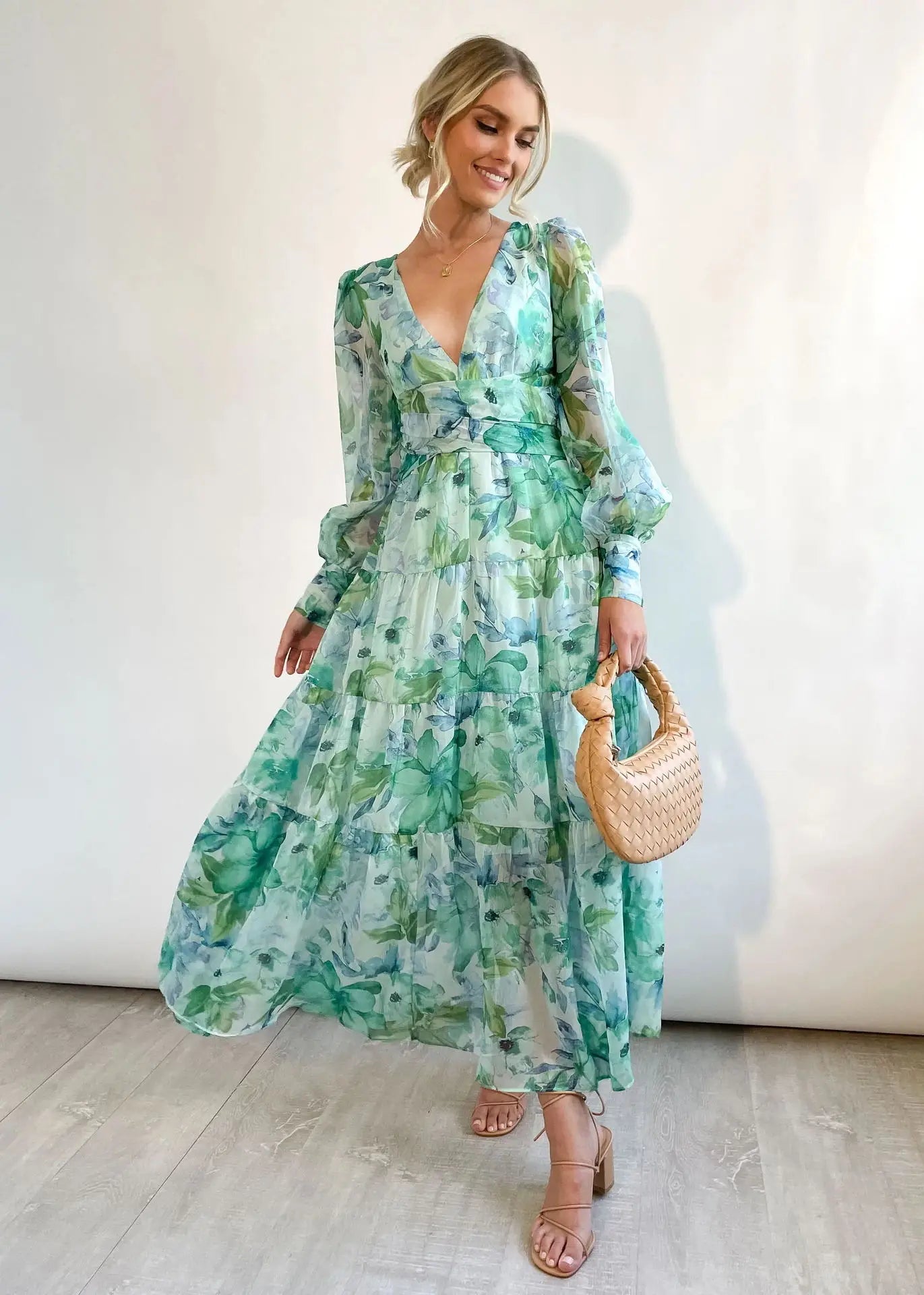 שמלת מקסי- אביה