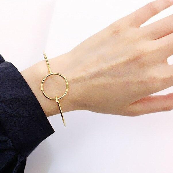 צמיד עיגול גיאומטרי